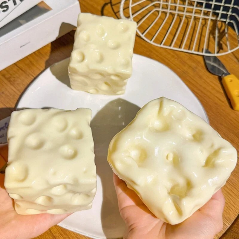 Taba Squishy Cheese Cube Stres - Kids & Toys Expo Saudi Arabia ulasan dan harga